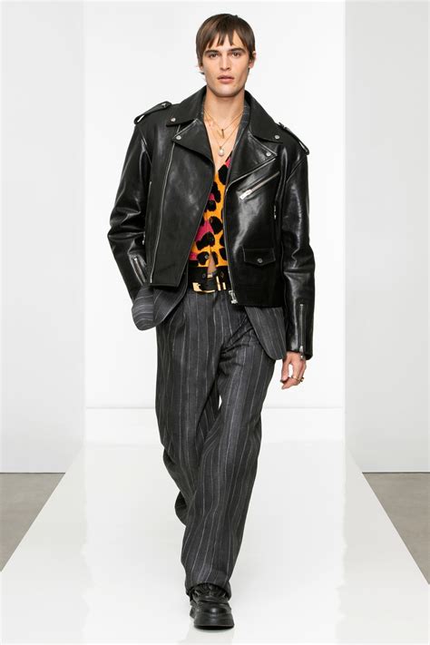 versace fall winter 2022 men|versace men's dresses.